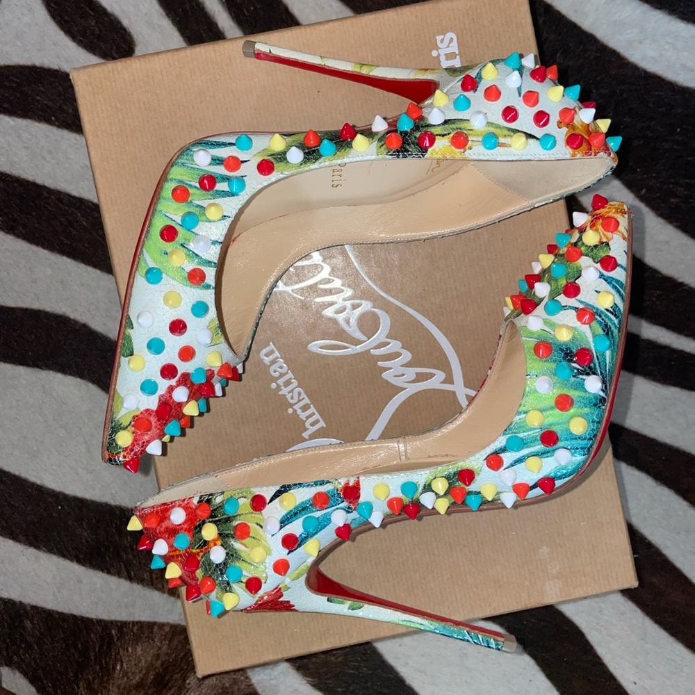 Christian Louboutin Pigalle Follies Hawii Spike